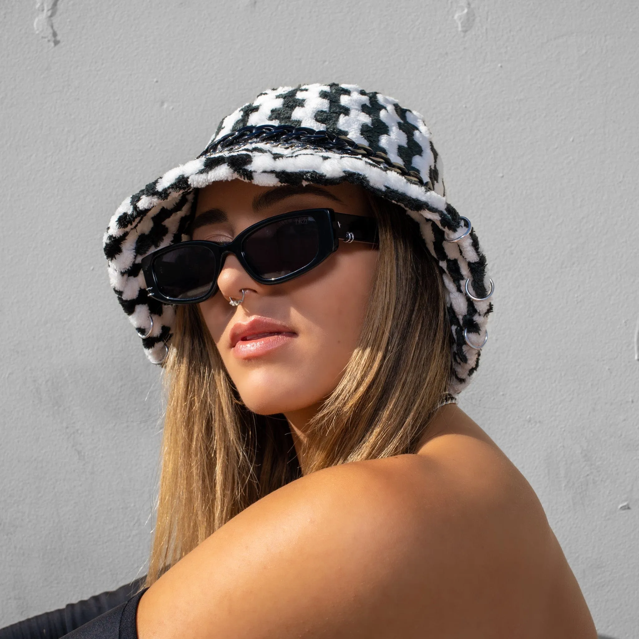 Ace of Checkers Fuzzy Bucket