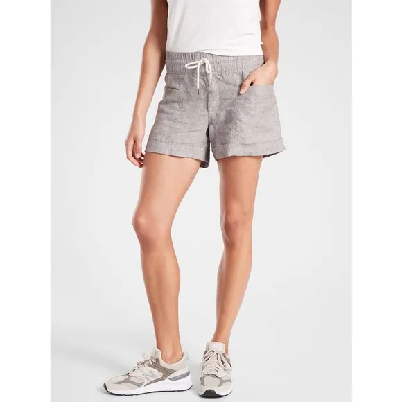 Athleta Cabo Linen 4” Short in Osprey Grey Drawstring Waist Casual Sporty Travel