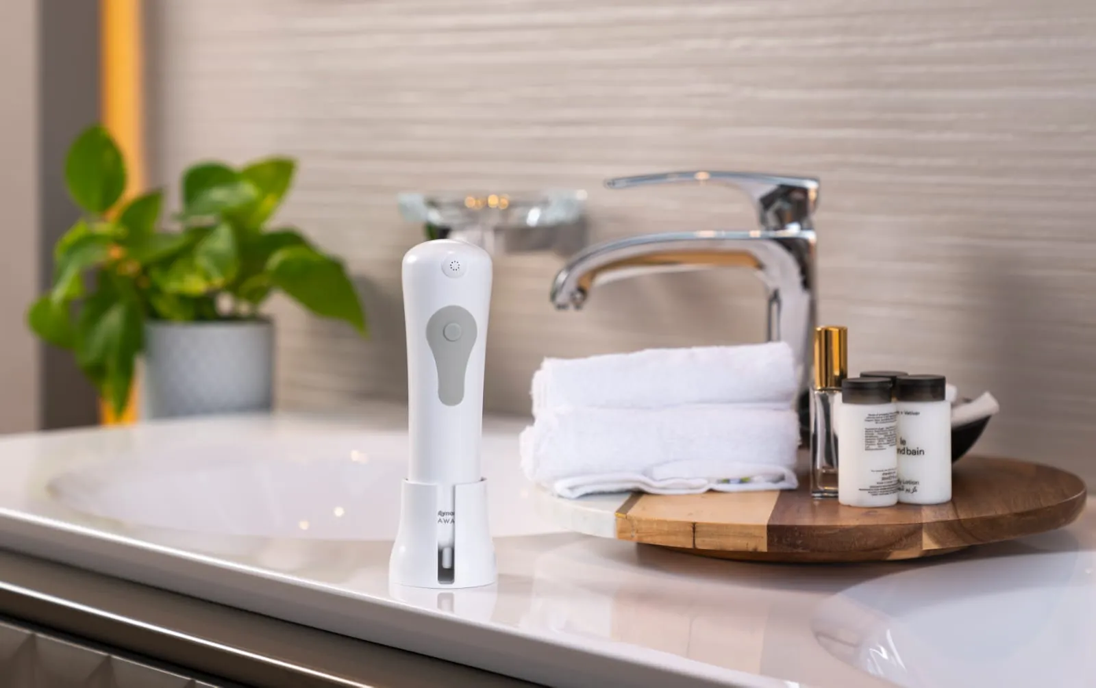 Aynola - Portable Water Bidet