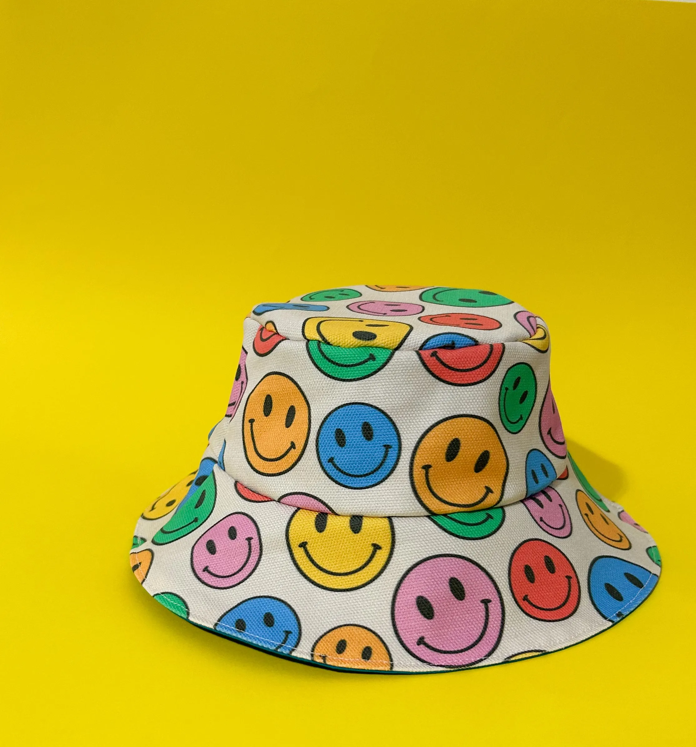 Bucket Hat: Flower Checkered