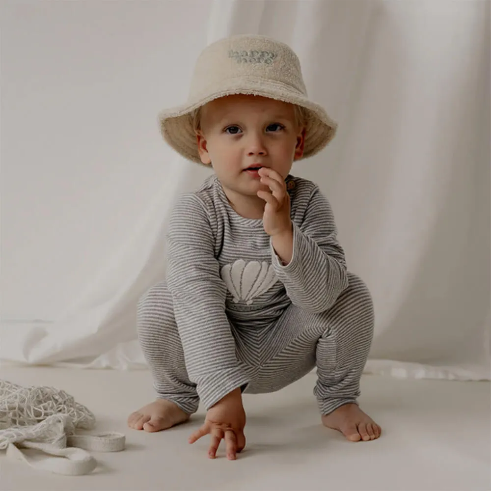 Bucket Hat Happy Here aus 100% Baumwolle