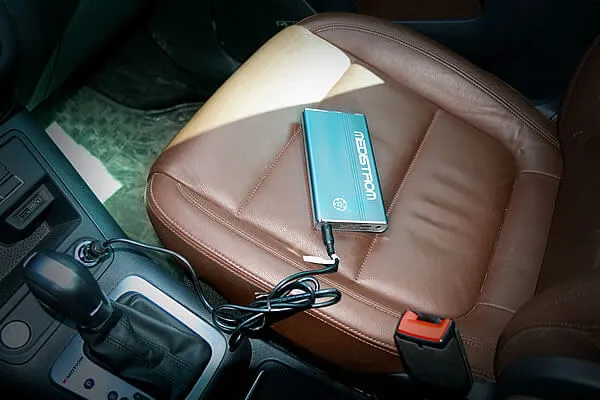 Chargeur de voiture pour pilot-12/24 lite