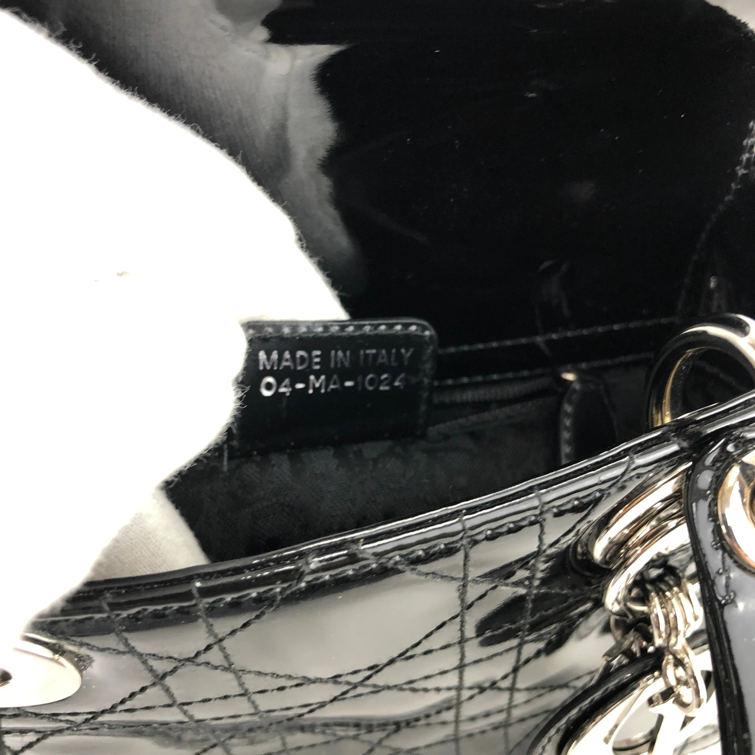 Christian Dior Cannage Lady dior Patent leather Handbag Shoulder bag Black e3i7xj
