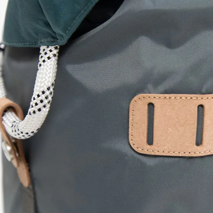 Colorado Jungle Series Backpack Charcoal Teal