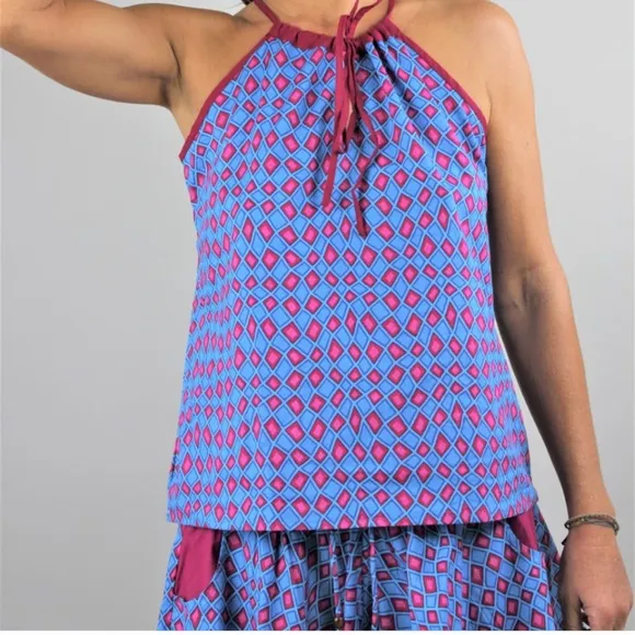 Cosmosyr Top and Short Set Size Medium‎