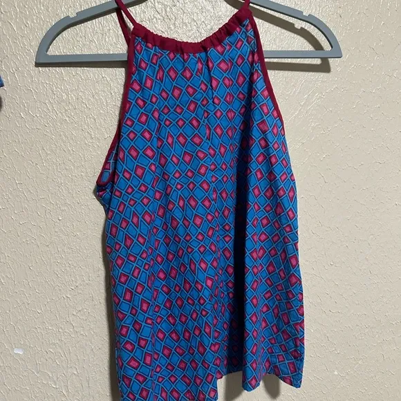 Cosmosyr Top and Short Set Size Medium‎