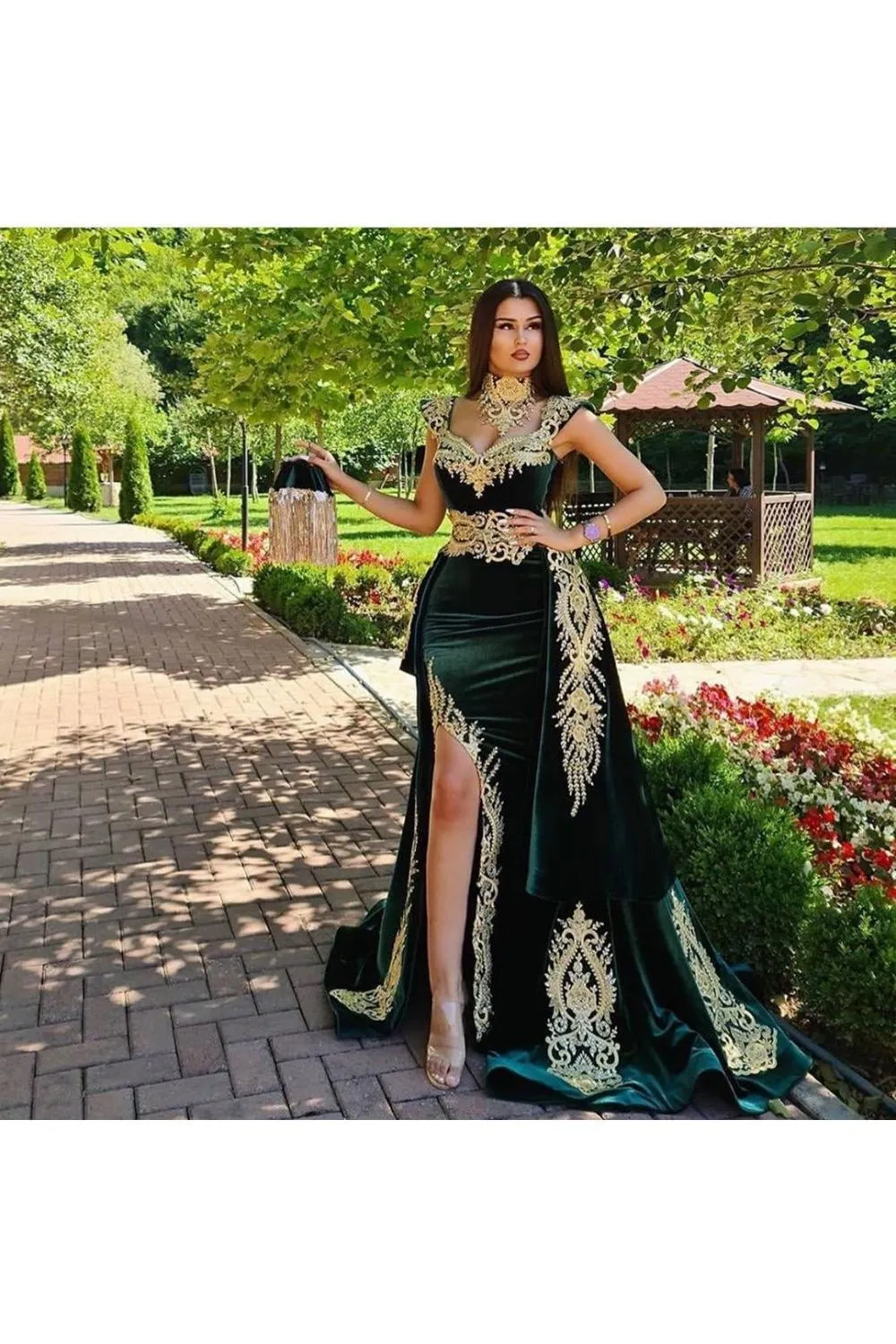 Dark Green Velvet Mermaid Evening Dress with Gold Lace appliques
