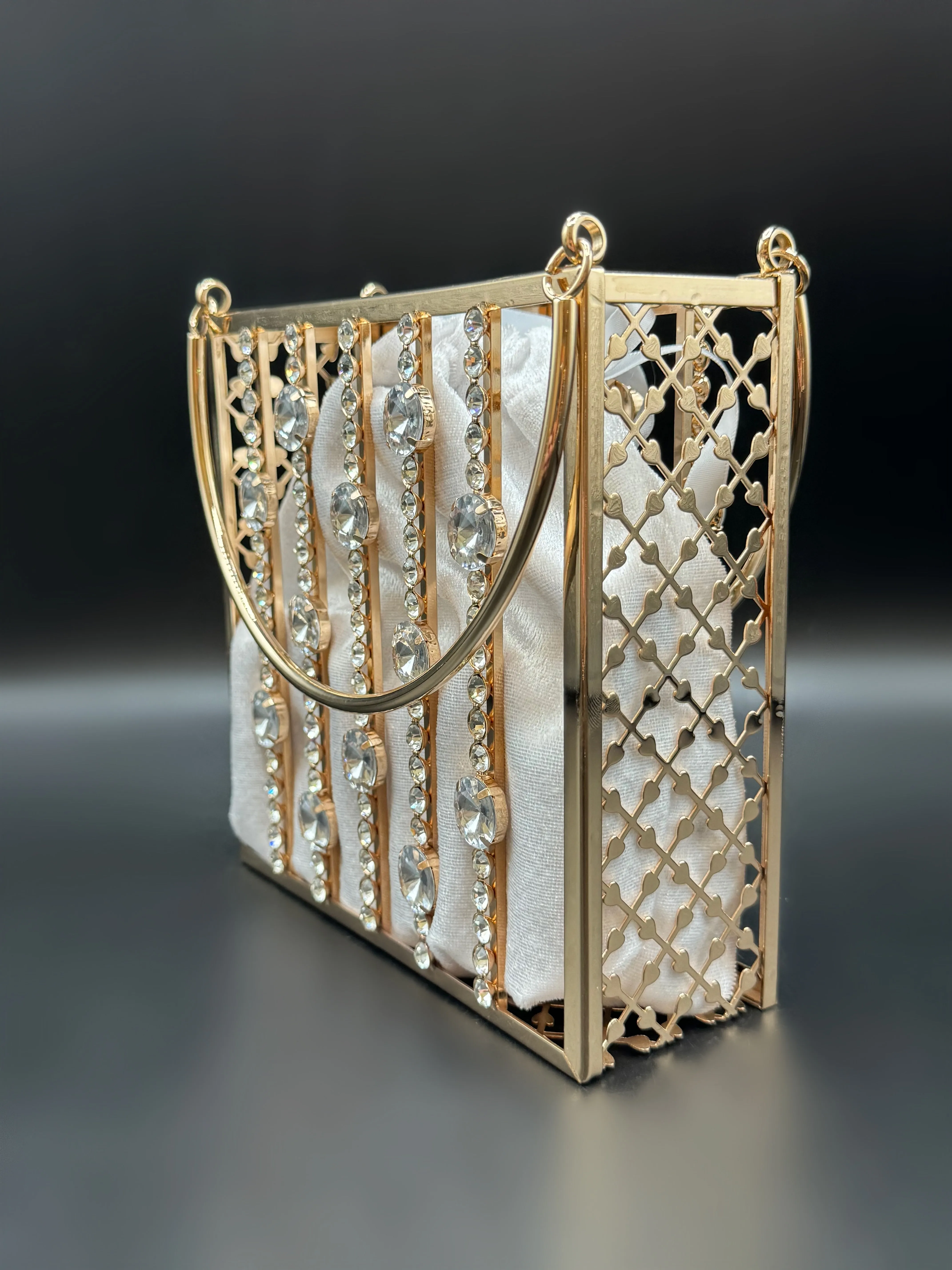 Diamond Bucket Bag Ivory