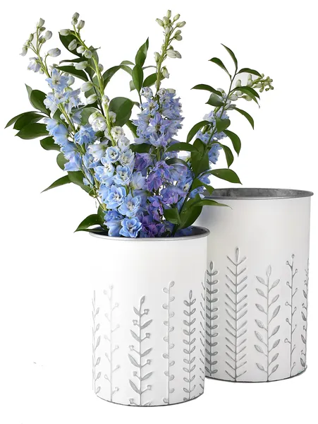 Embossed Leaf Stem Planter
