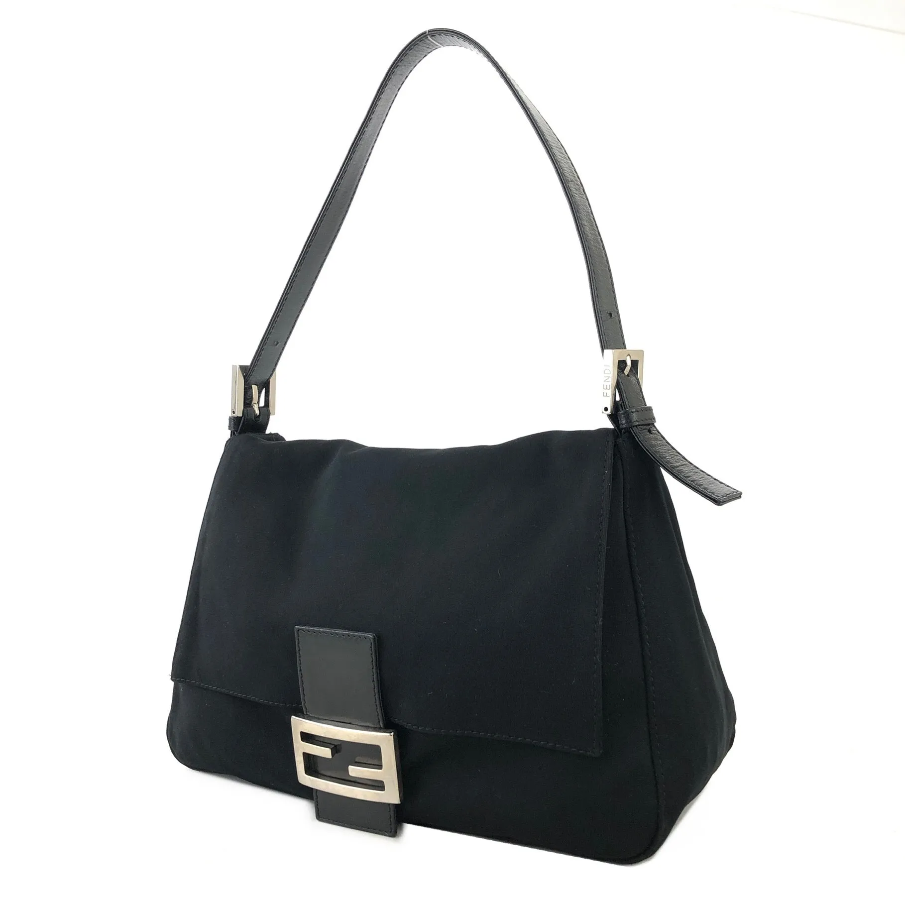 FENDI Mamma Baguette Nylon Handbag Shoulder bag Black Vintage 22vw8e