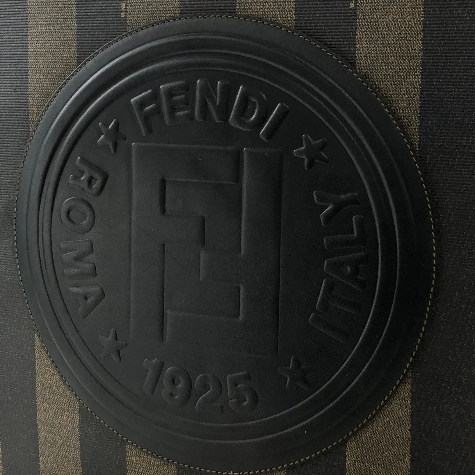 FENDI Pecan Logo Leather Handbag Totebag Black Vintage dah54y