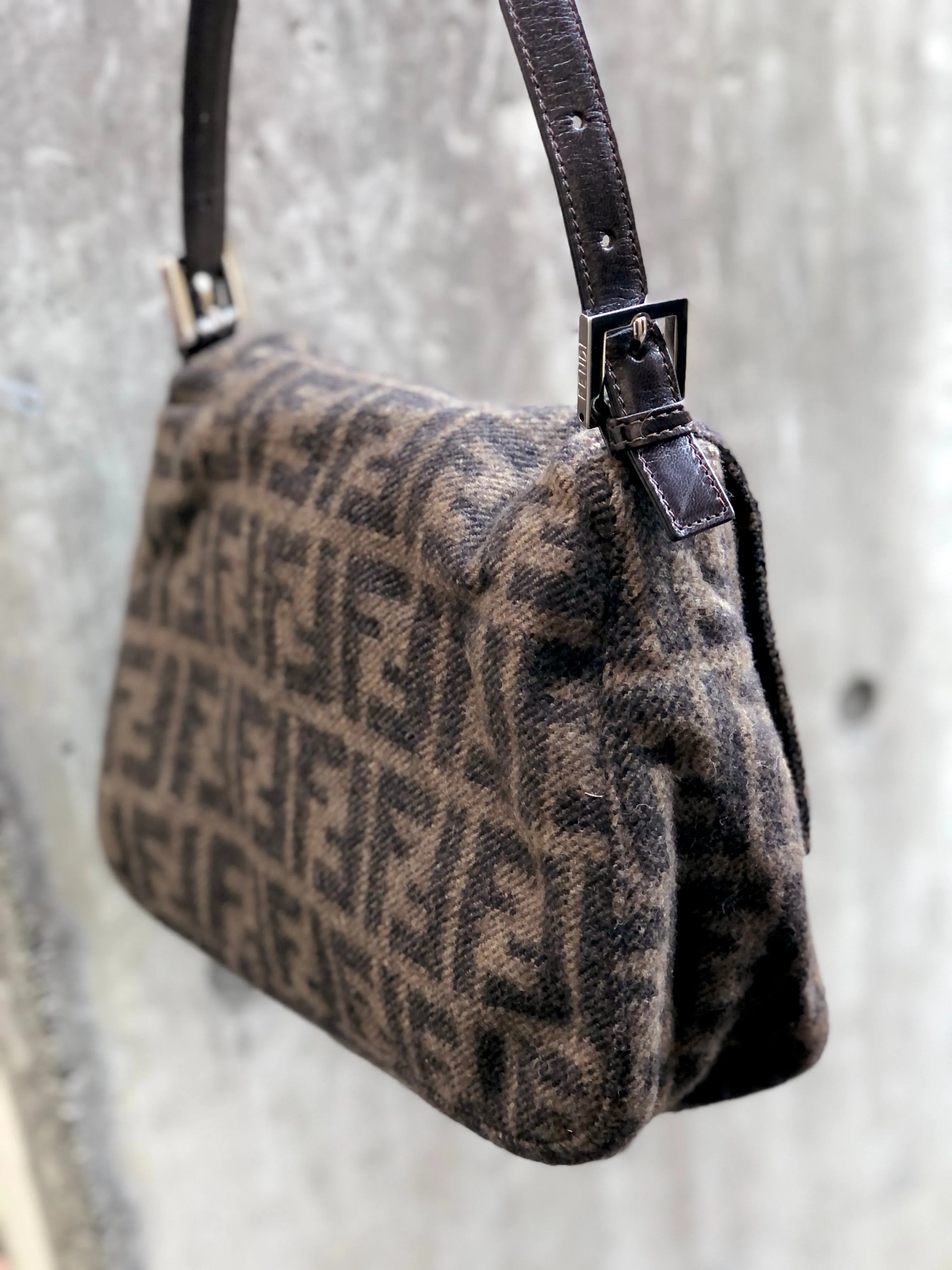 FENDI Zucca Bucket Wool Shoulder bag Handbag Brown Vintage Old h7skhg