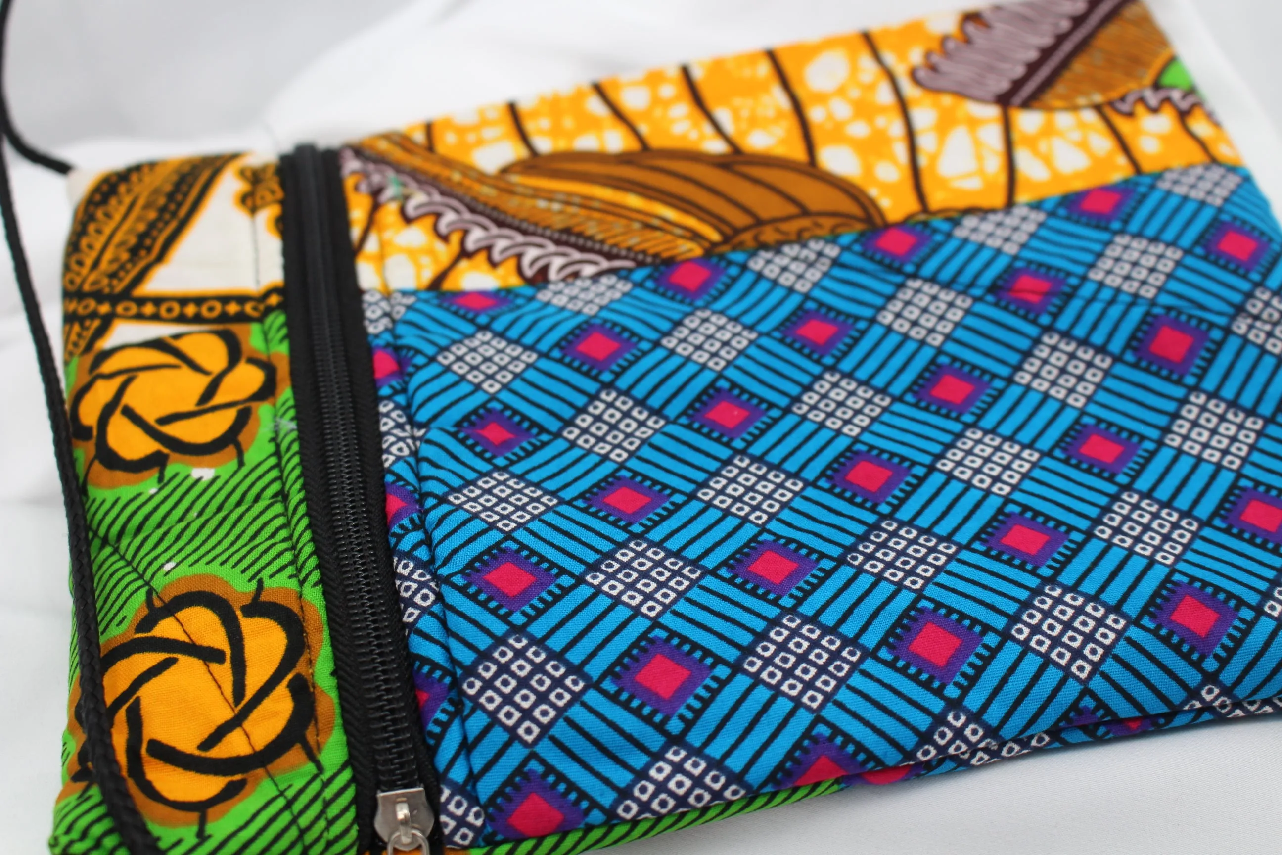 Ghanaian Crossbody - African Iris (Yellow)