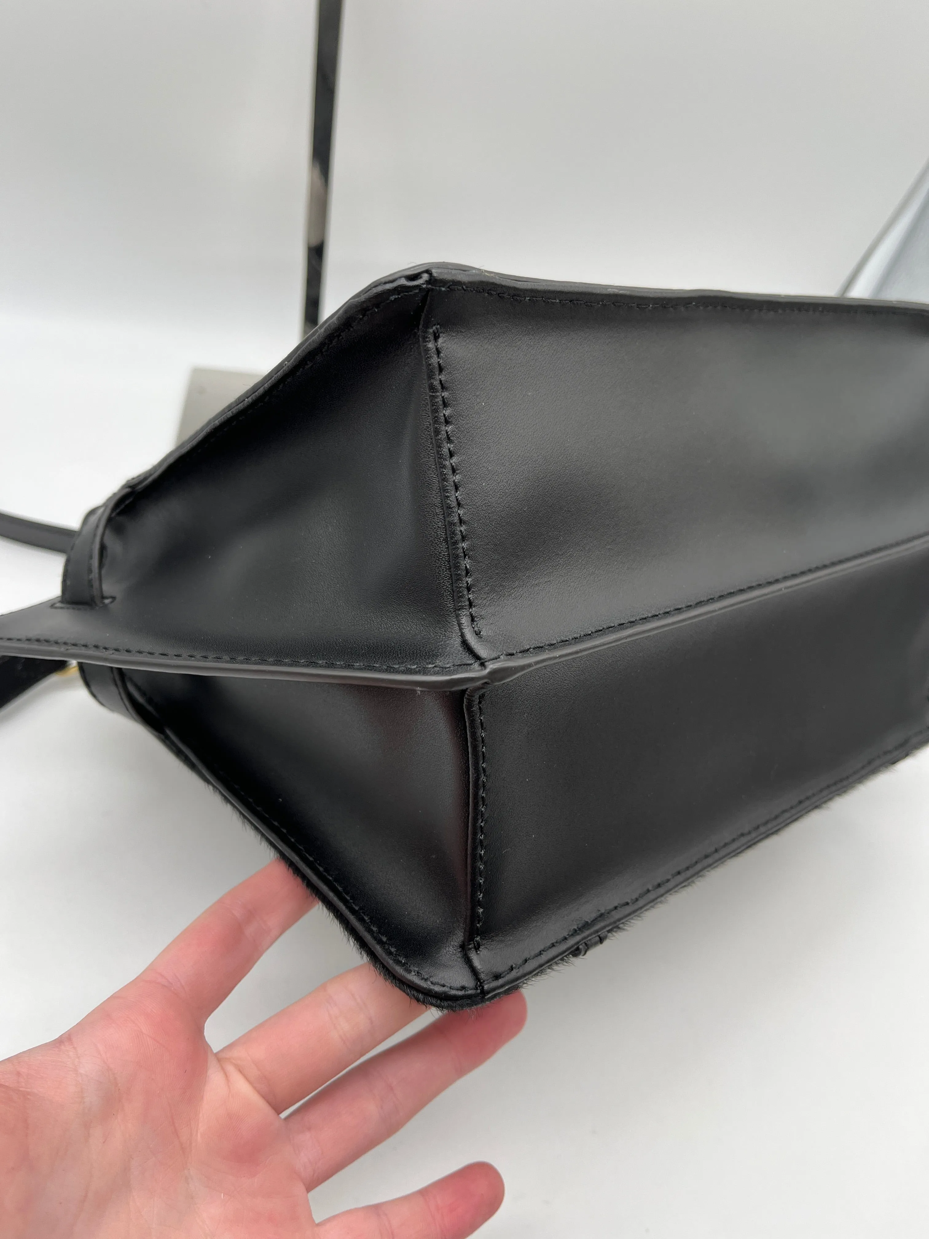 Handbag By Aimee Kestenberg, Size: Medium