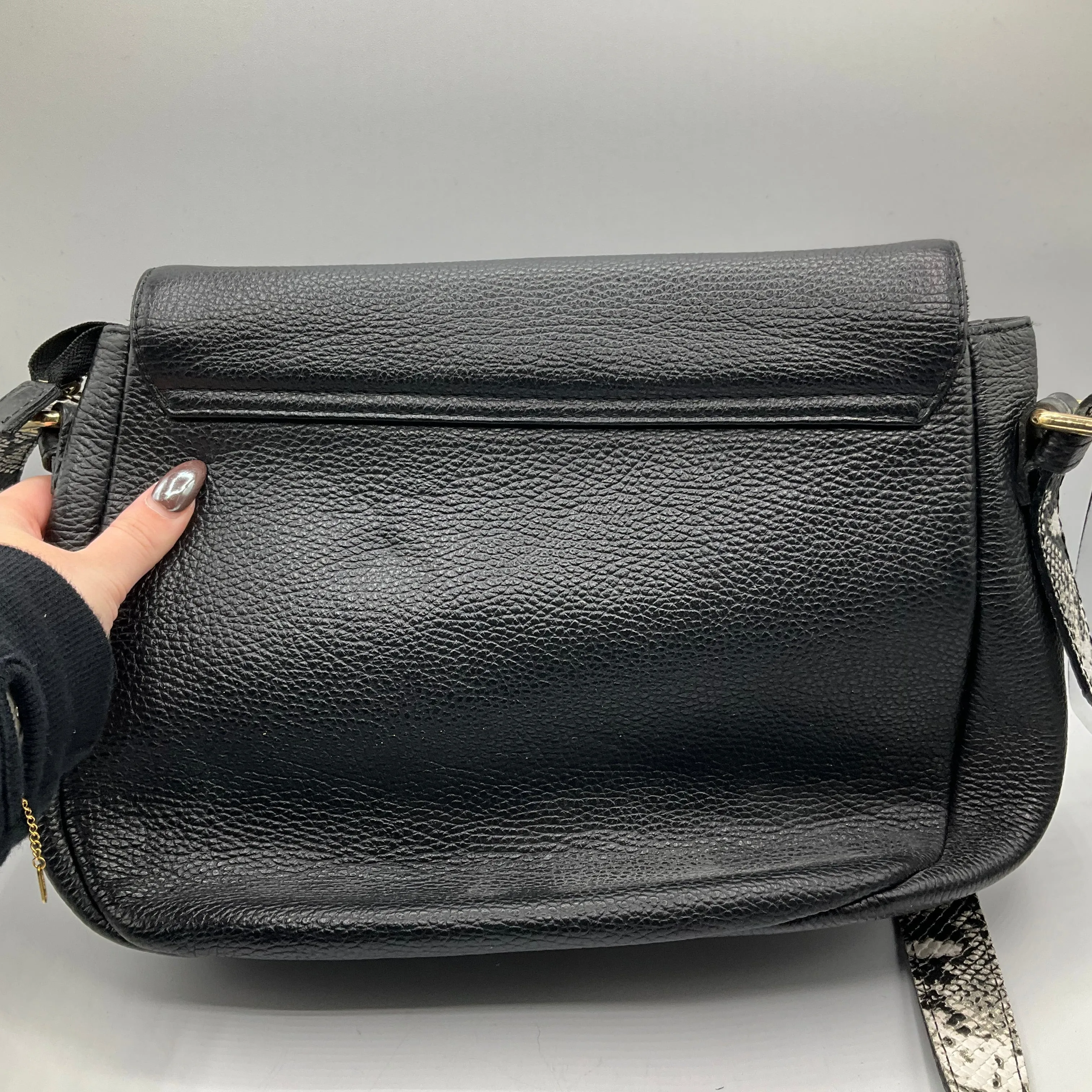 Handbag Leather By Cmc, Size: Medium