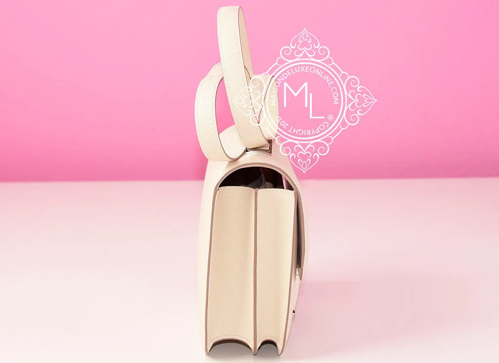 Hermes Craie White Epsom Constance MM 24/25 Handbag