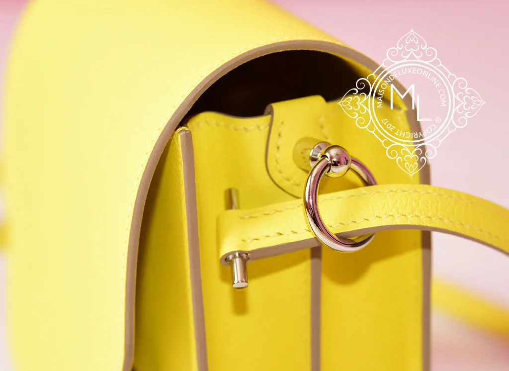 Hermes Roulis Mini 18 Lime Evercolor Handbag