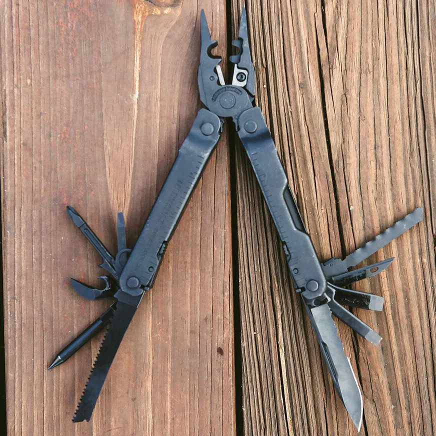 Leatherman SUPER TOOL® 300 EOD MOLLE - 19 verktyg