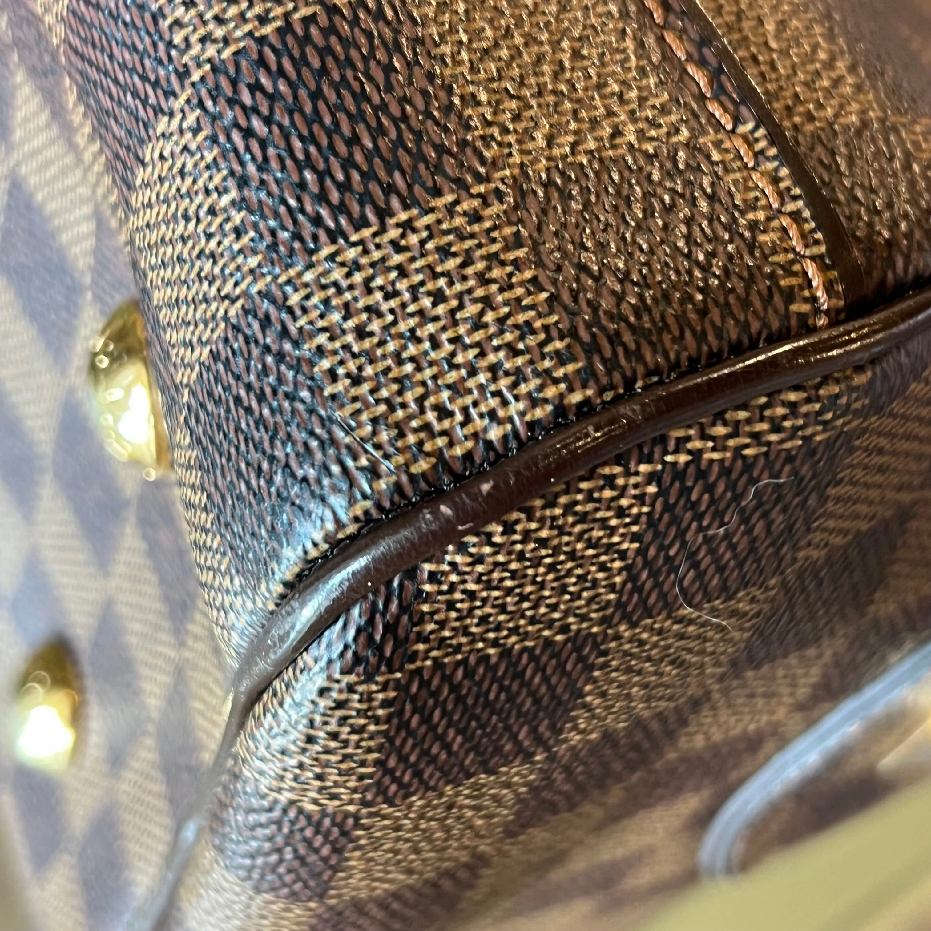 LOUIS VUITTON Duomo Damier Ebene Satchel