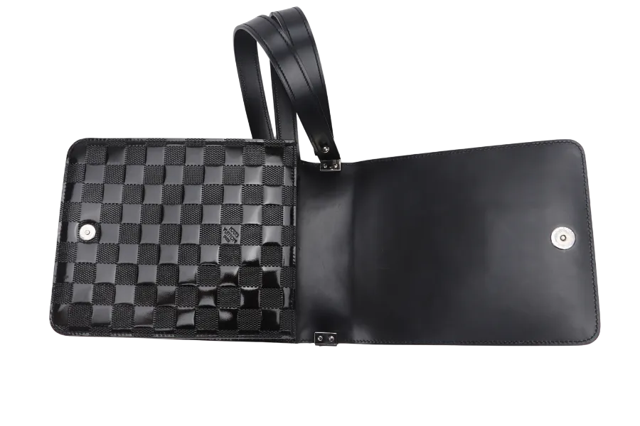 LOUIS VUITTON M92129 CABARET CLUB HANDBAG DAMIER VERNIS SILVER HARDWARE WITH DUST COVER