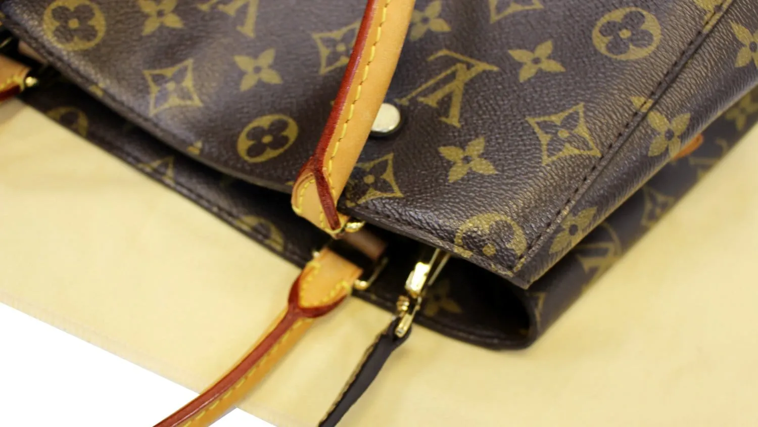 LOUIS VUITTON Monogram Canvas Montaigne MM Shoulder Bag
