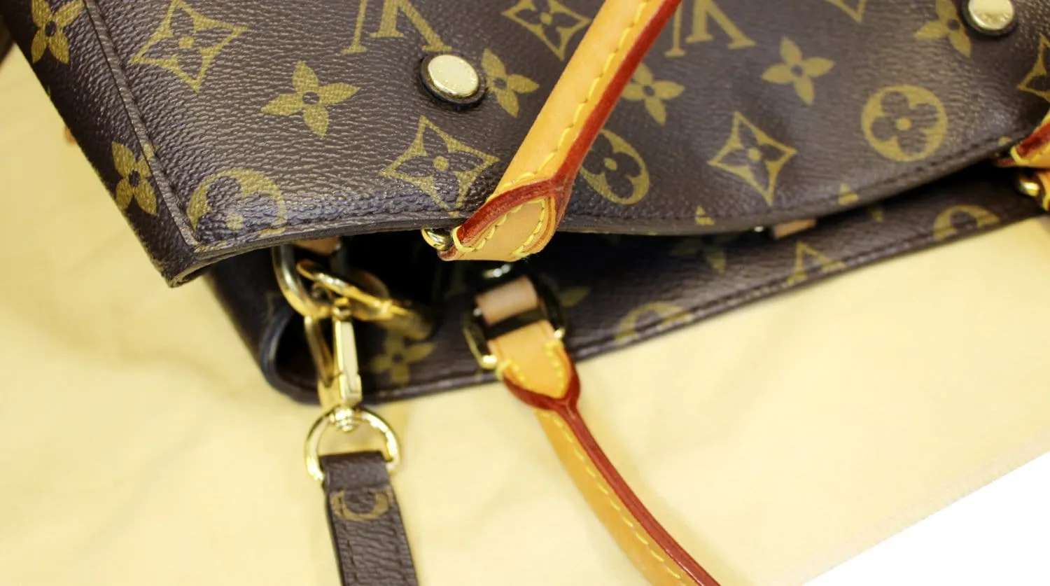 LOUIS VUITTON Monogram Canvas Montaigne MM Shoulder Bag