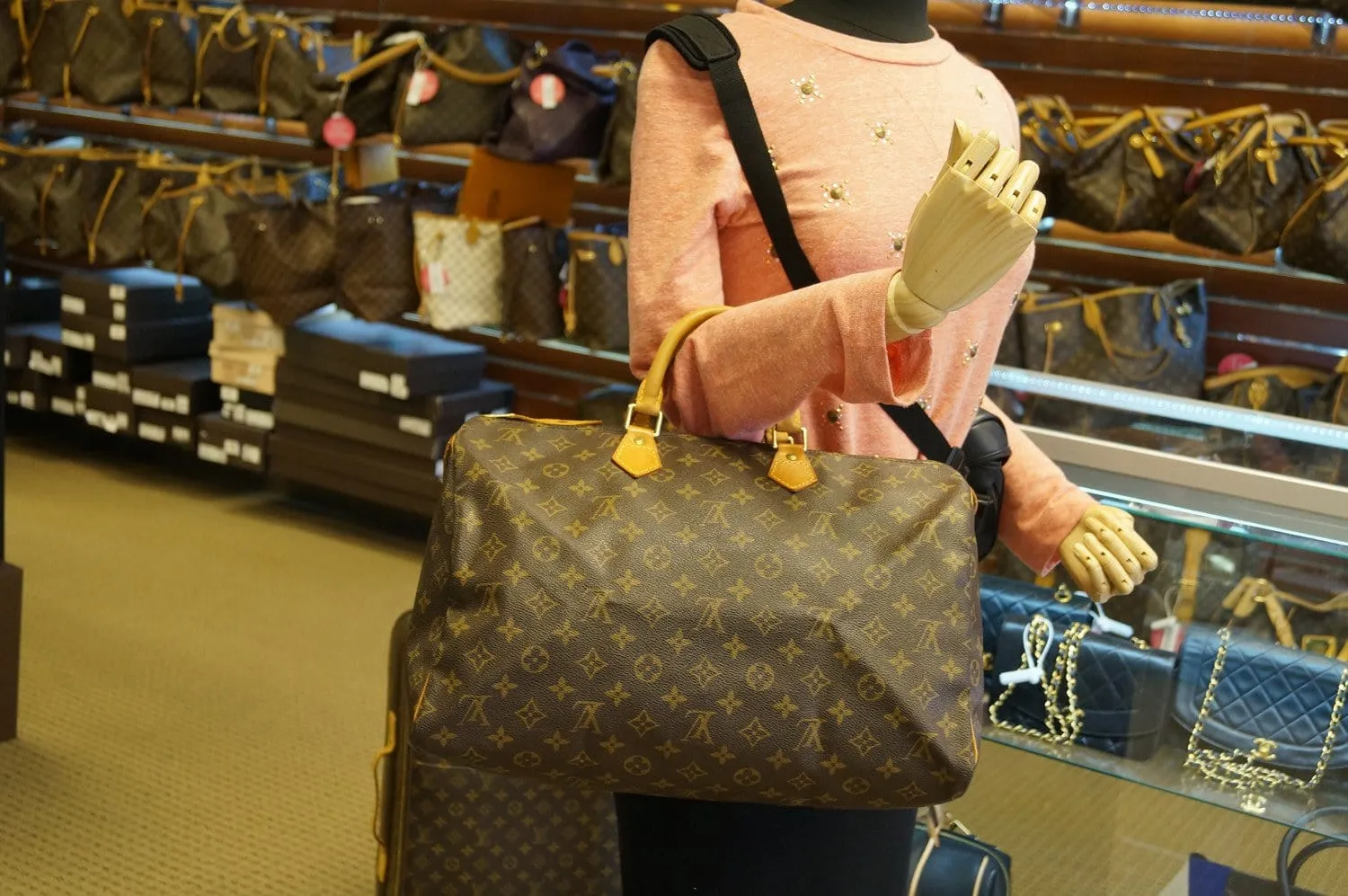 LOUIS VUITTON Speedy 40 Monogram Canvas Handbag