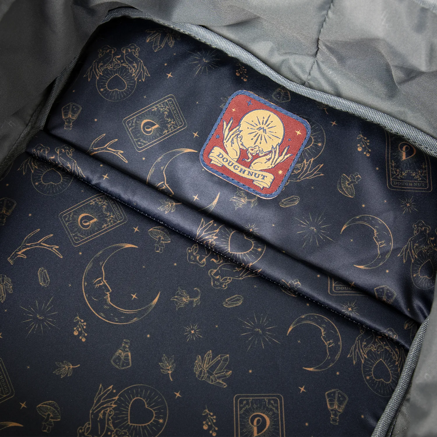 Macaroon The Mystic Club Series Backpack
