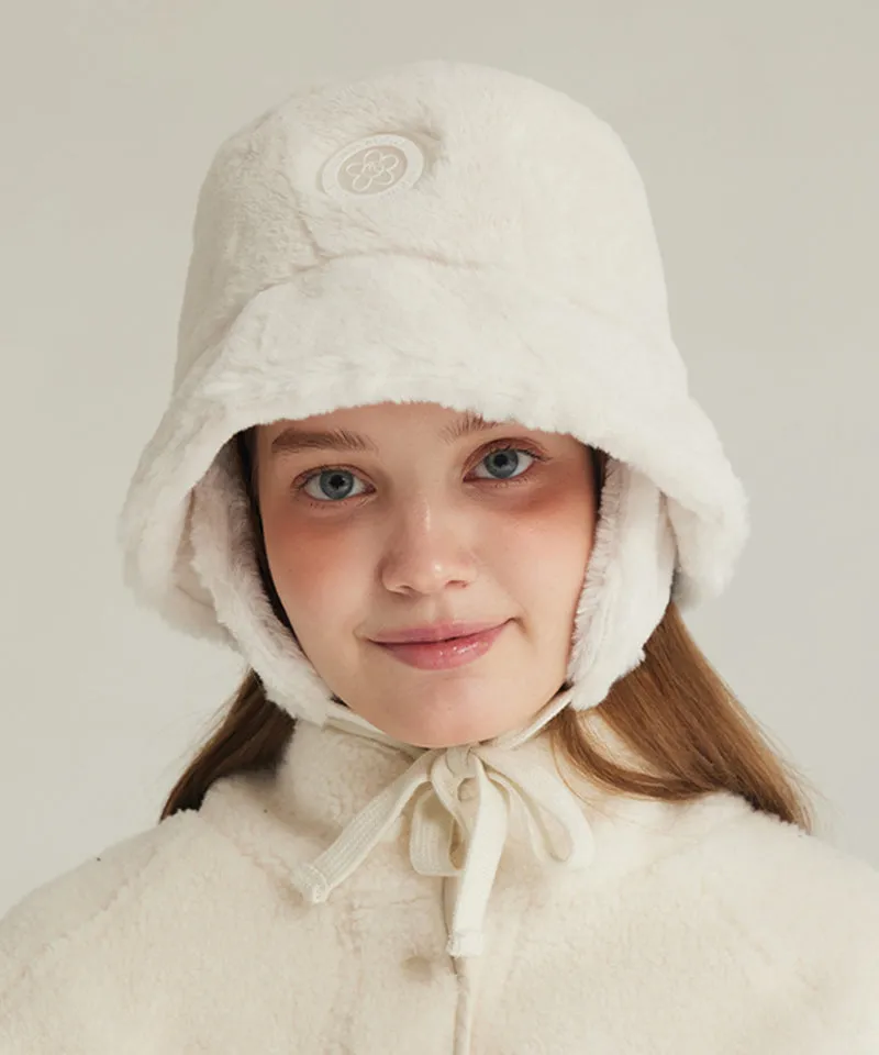 MACKY Golf: Mink Tender Bucket Hat - Ivory