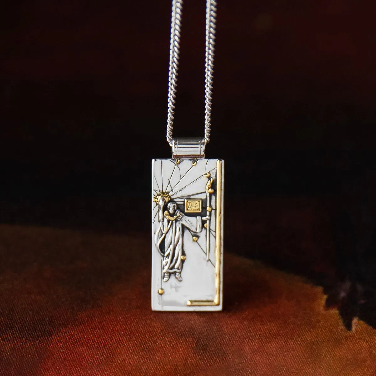 Magic: The Gathering X RockLove Urzas Saga Necklace