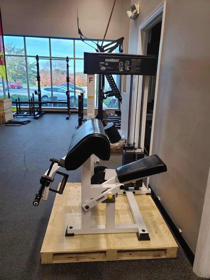 Paramount Bicep Curl - Pre-Owned