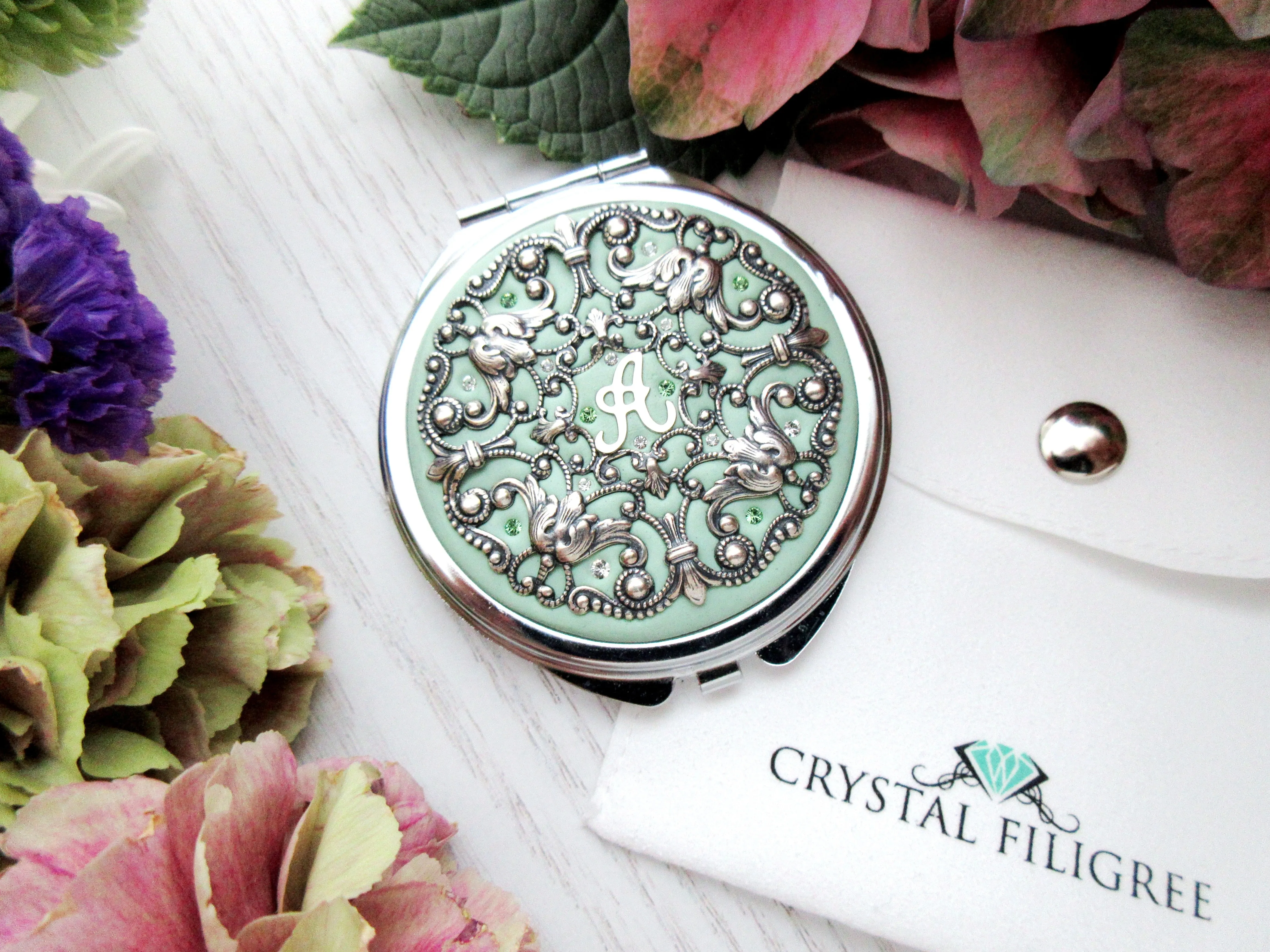 Personalized Compact Mirror