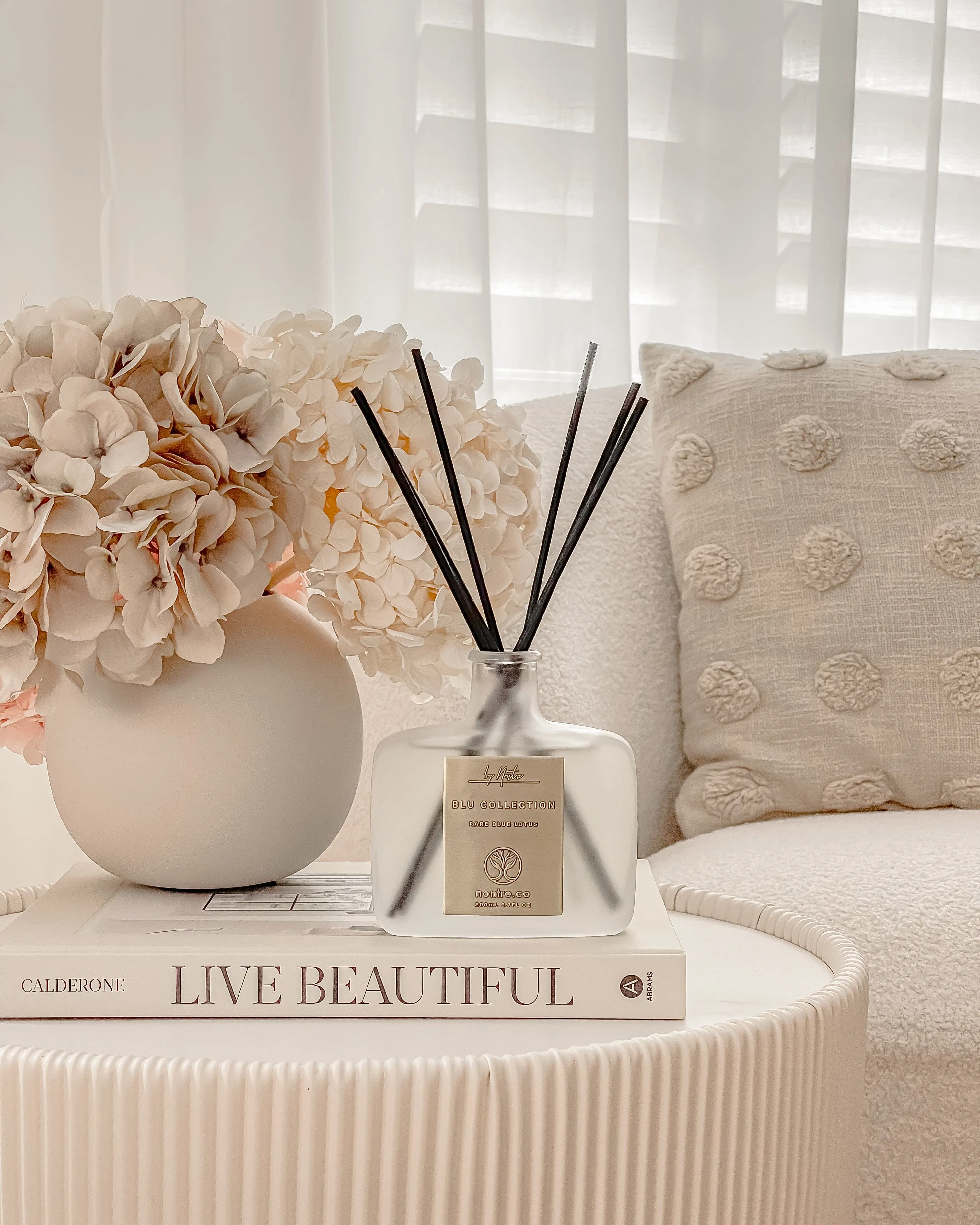 Reed Diffuser 200mL, Rare Blu Lotus