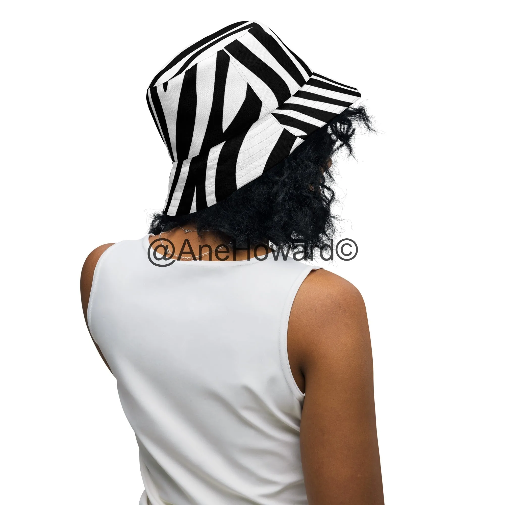 Reversible bucket Hat Zebra Cherry Red