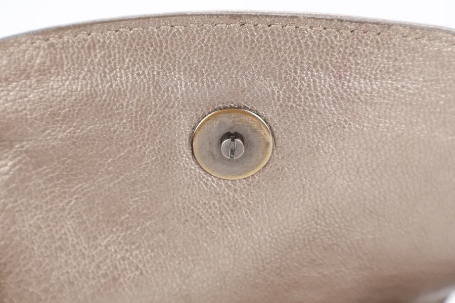 SALVATORE FERRAGAMO VARA GOLDEN HANDBAG LEATHER GOLD HARDWARE NO DUST COVER