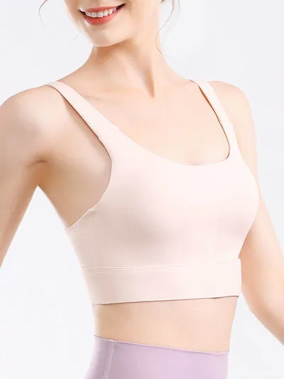 Scoop Neck Wide Strap Active Bra