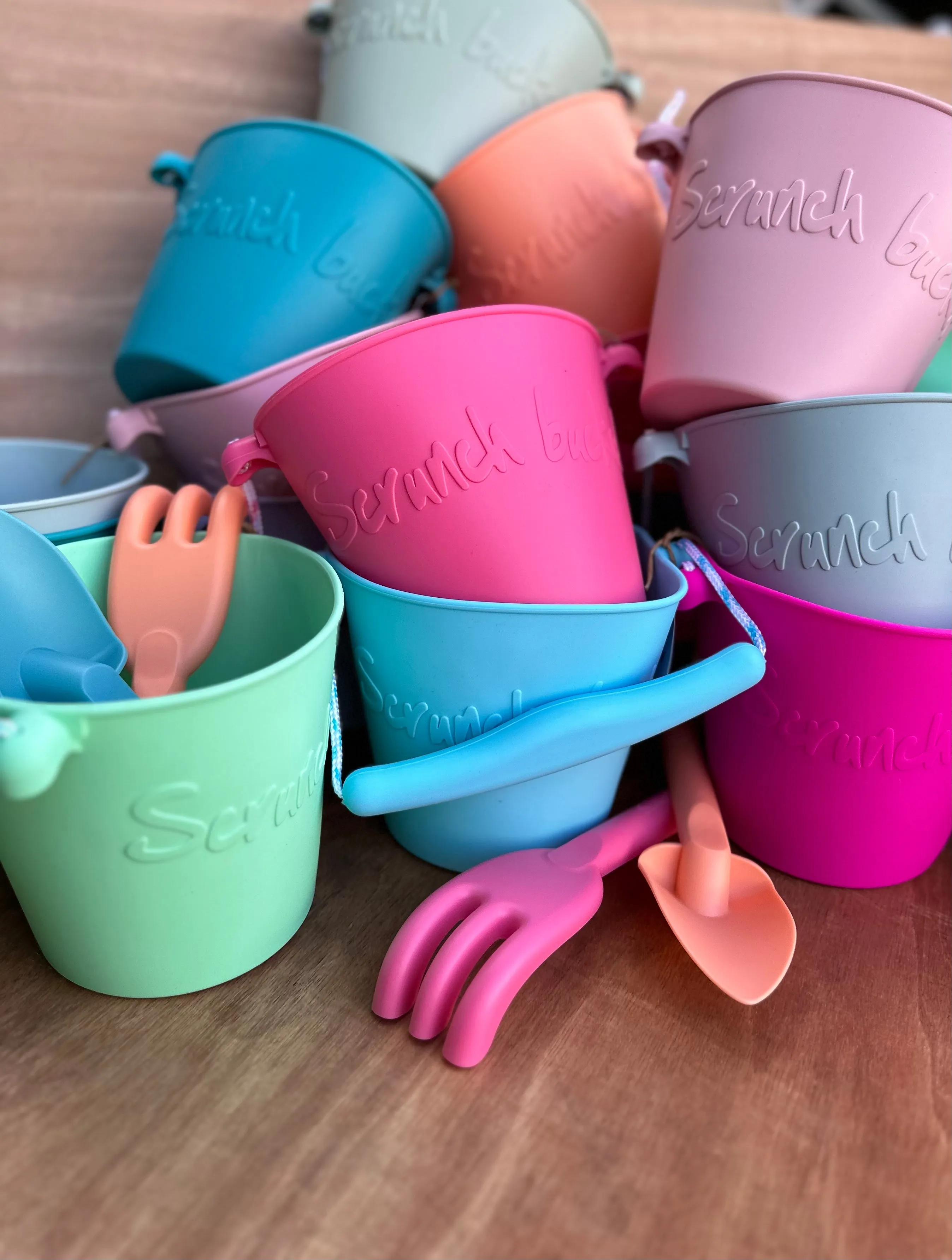 Scrunch Toy Bucket