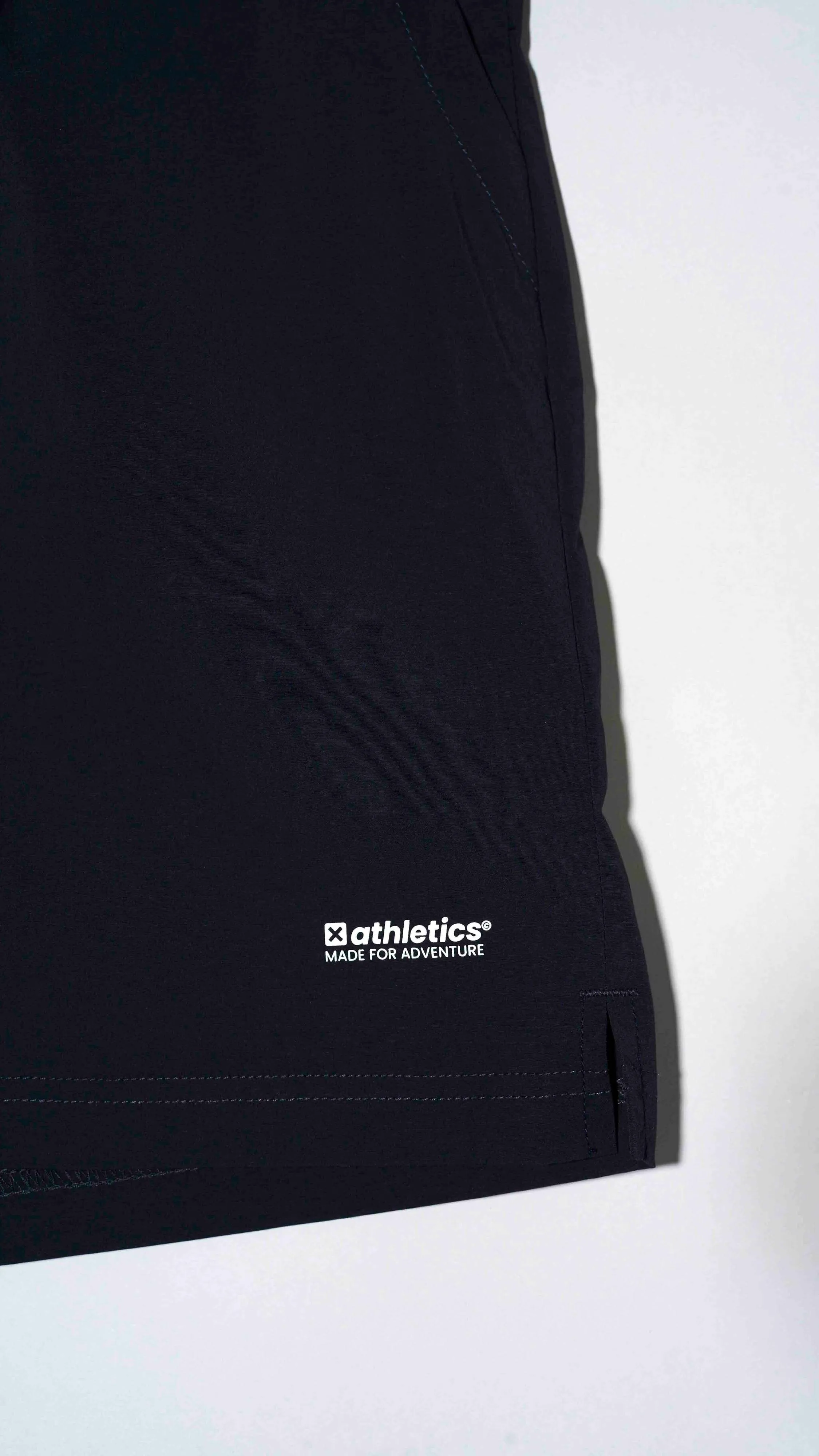 SHORTS ACTIVE NEGRO OSCURO