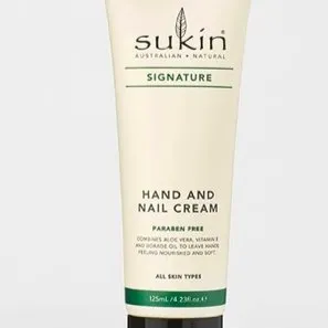SIGNATURE - Hand and Nail Cream