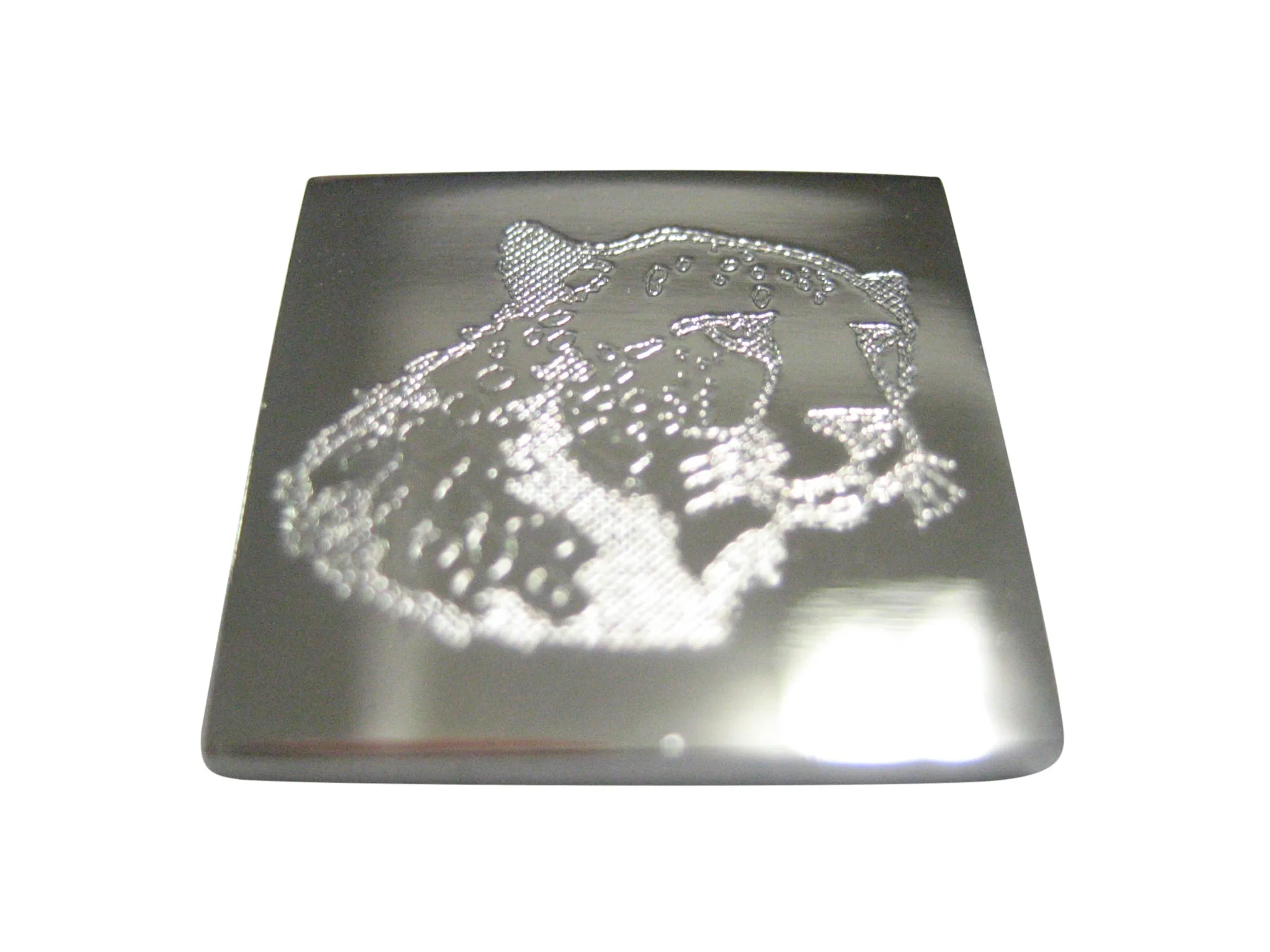 Silver Toned Etched Cheetah Head Magnet