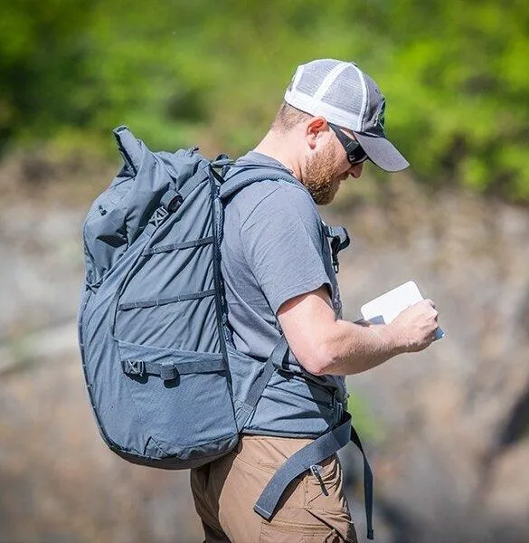 Summit Backpack - Olive Green
