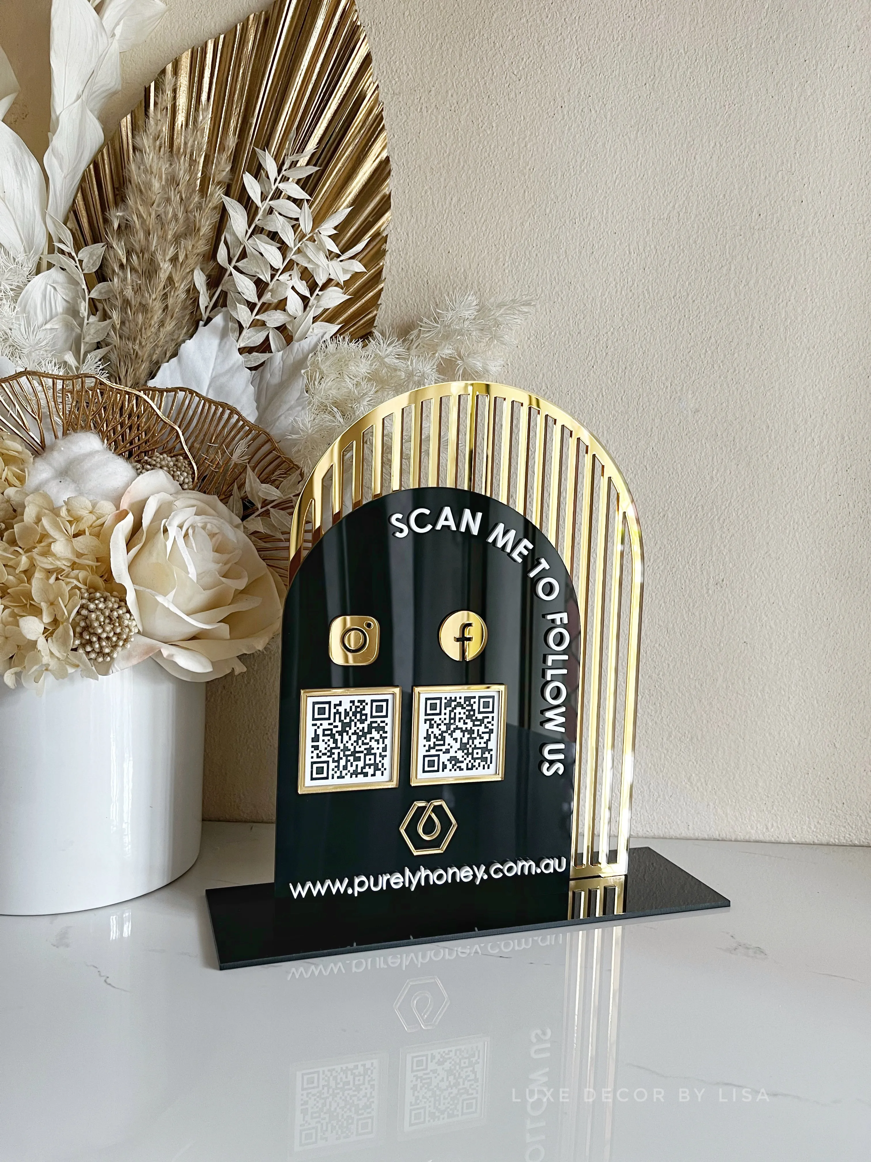 The Arched Modern QR Freestanding Sign Style 2