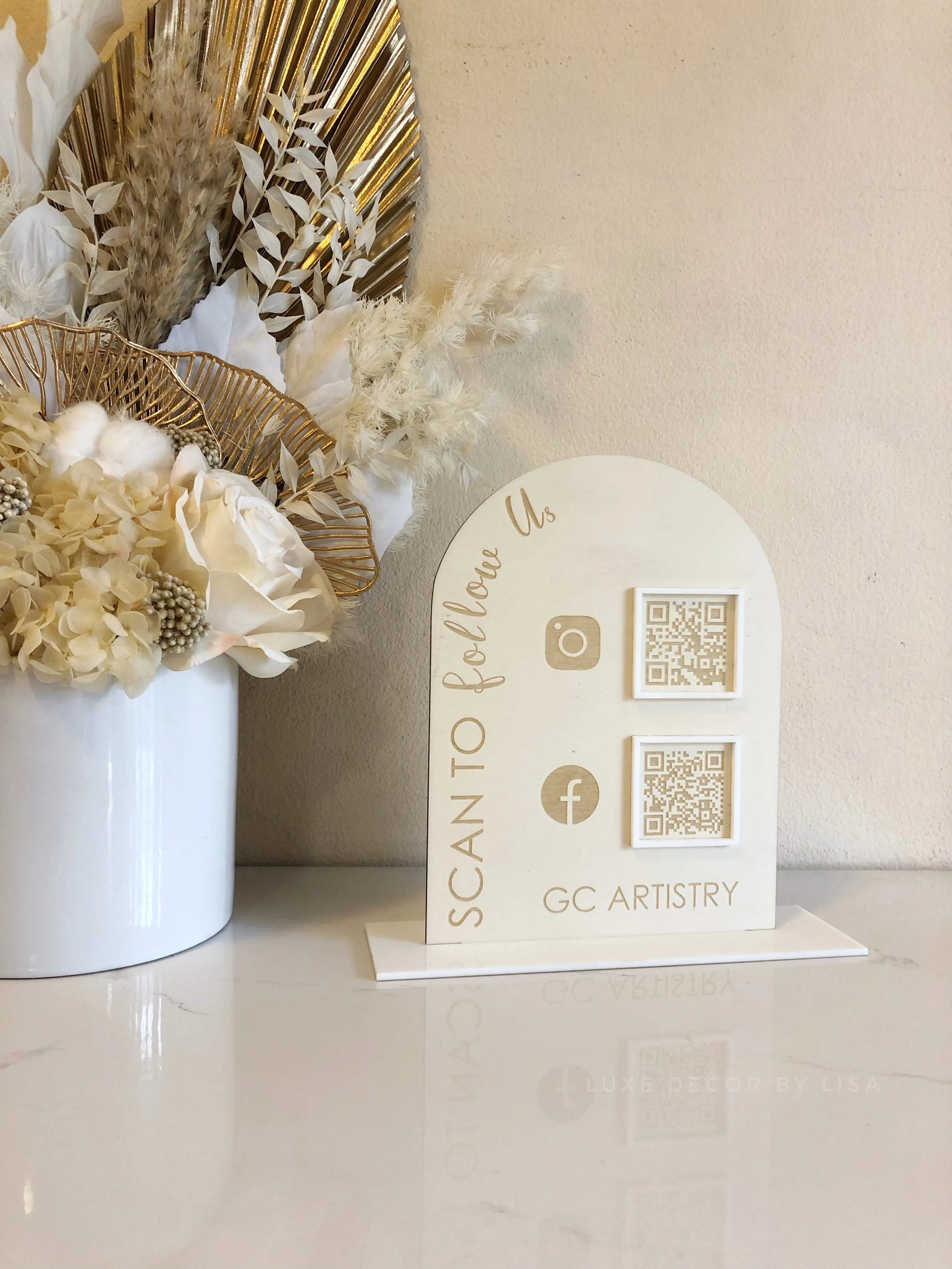 The Arched Plywood QR Sign Style 2