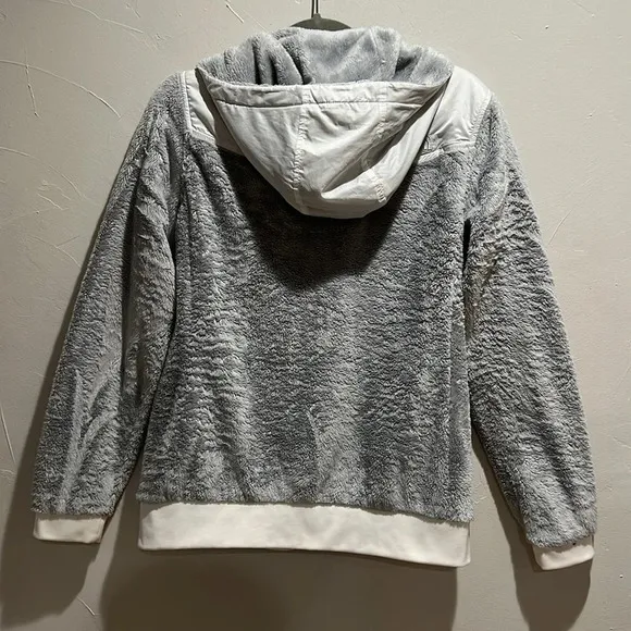 The North Face Oso Hoodie Jacket C660 High Rise Gray/Eggshell Medium Gorpcore