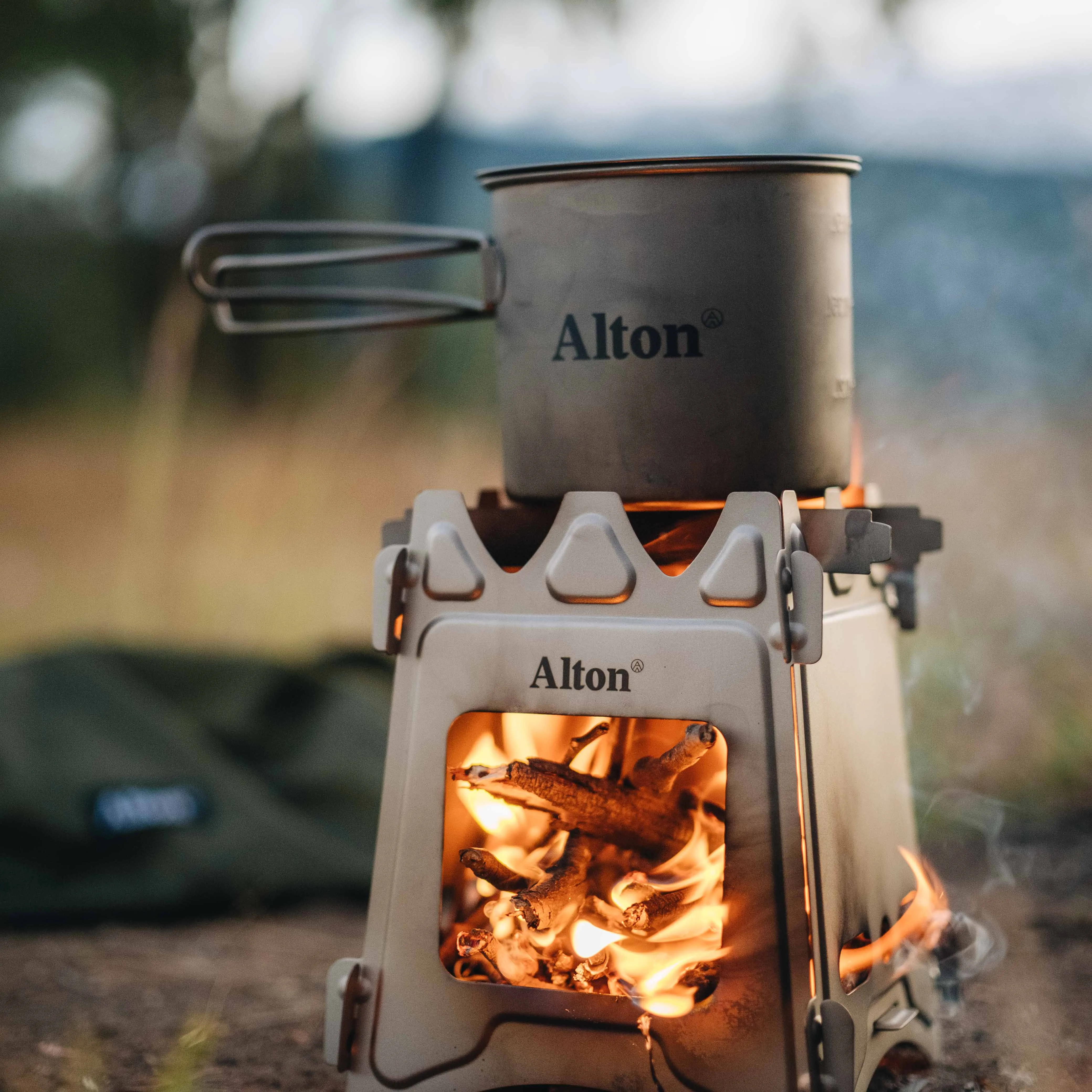 Titanium Flatpack Twig Stove