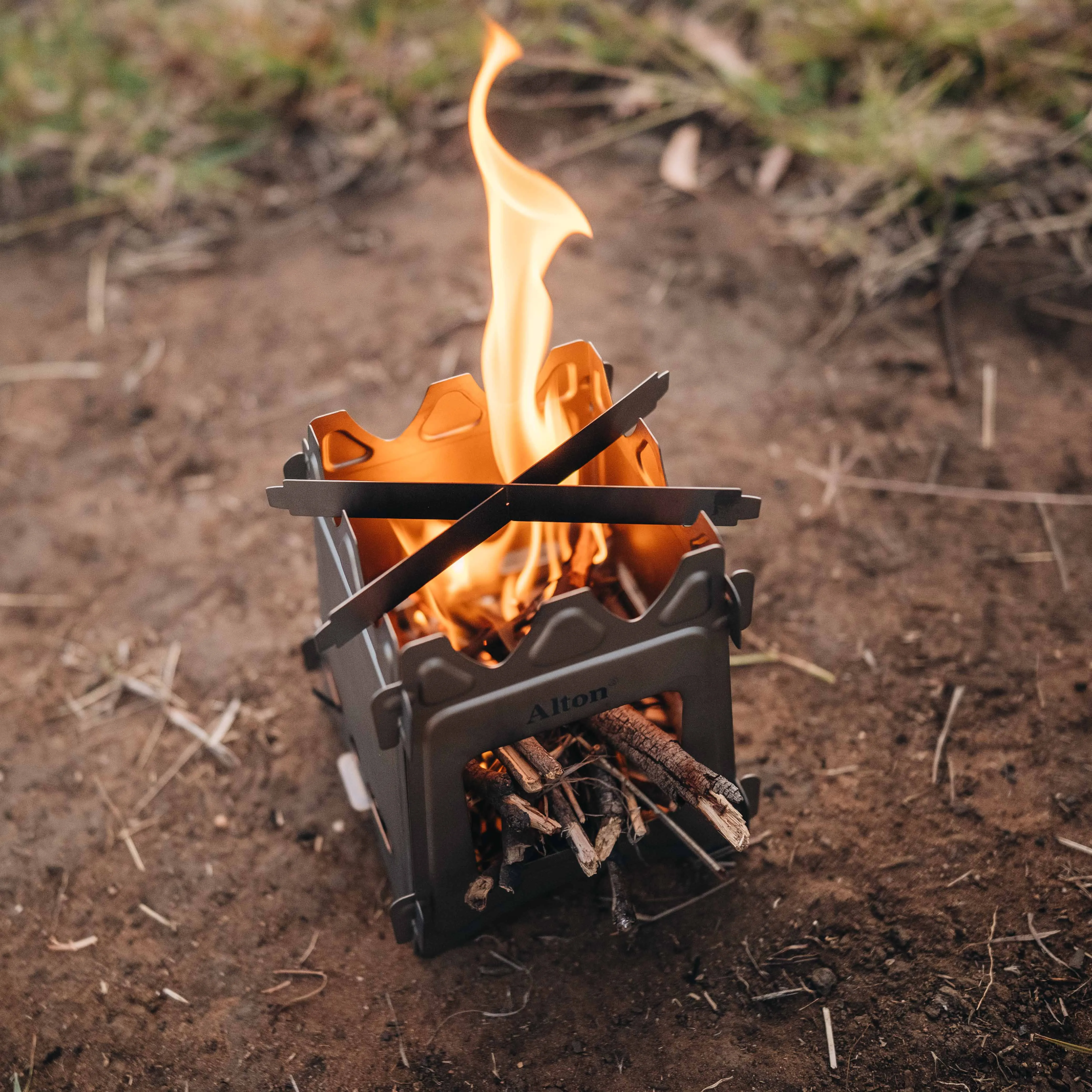 Titanium Flatpack Twig Stove