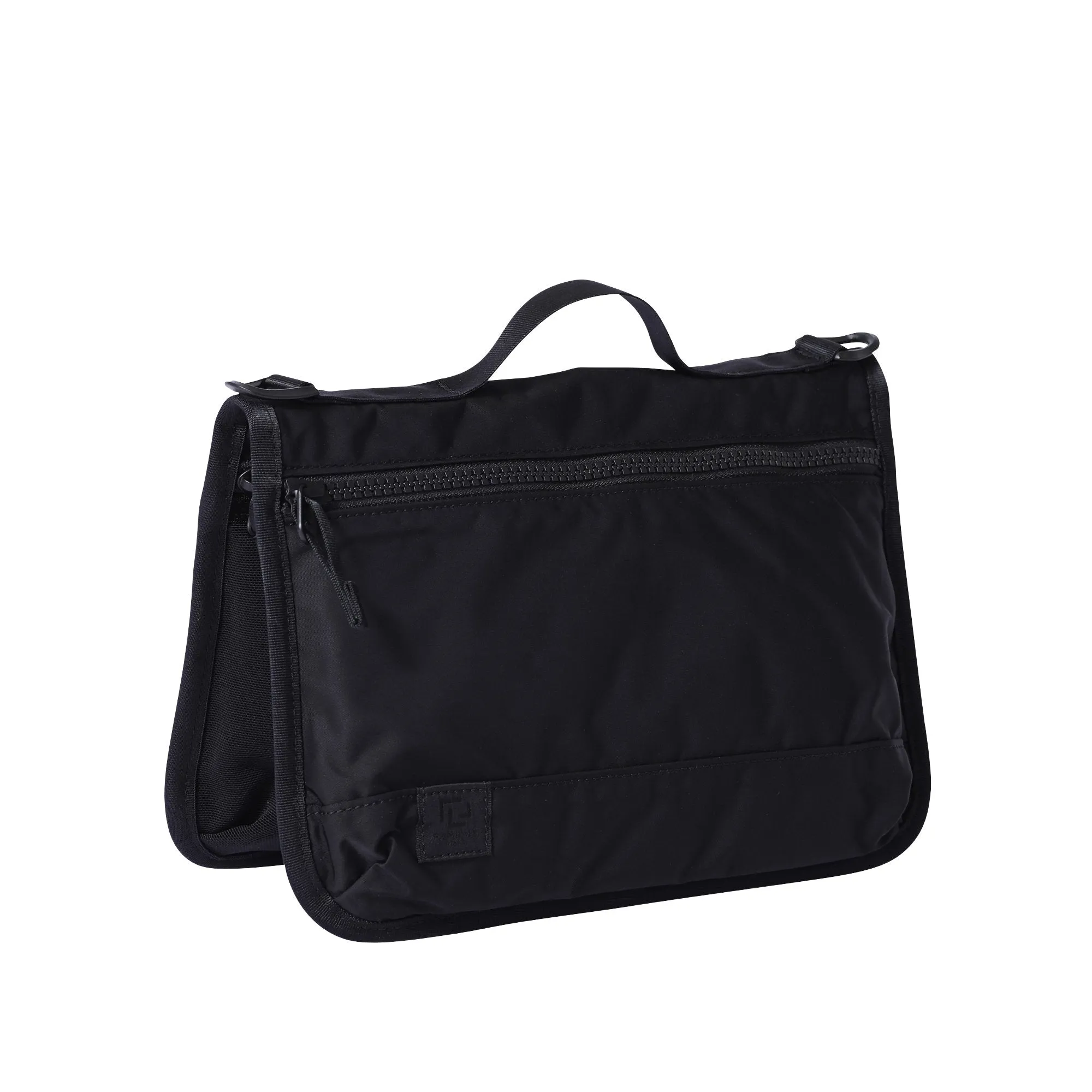 TRAVEL POUCH -4