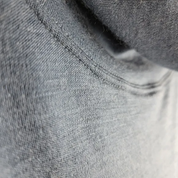 Woolly Mammoth Pro Knit Merino Wool Cowl Neck Pocket Front Base Layer Sweater